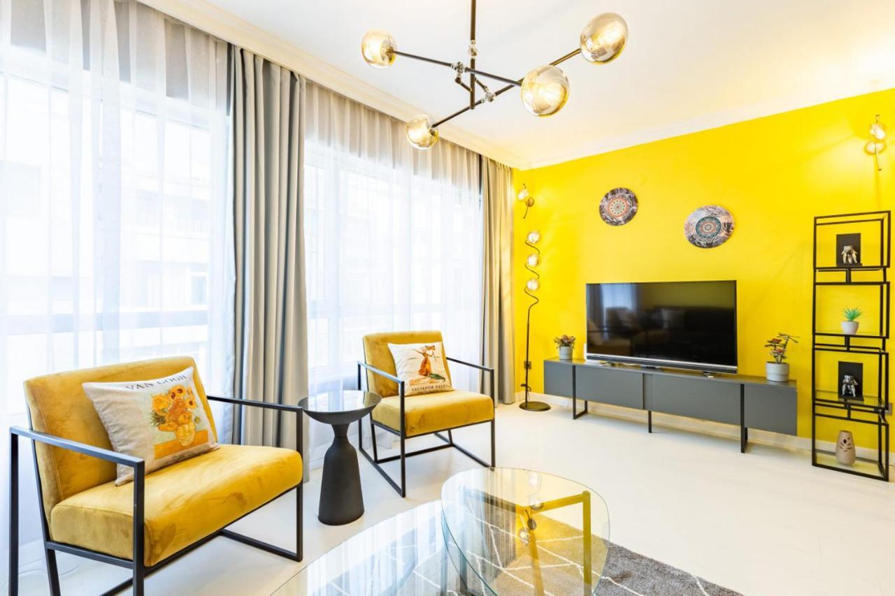 Flat Central Location On Rumeli Street Nisantasi Appartamento