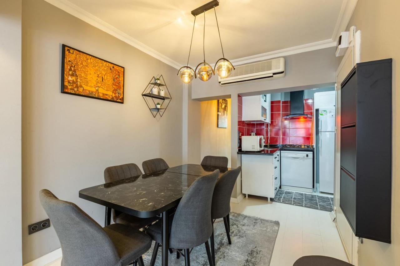 Appartamento Flat Central Location On Rumeli Street Nisantasi Provincia di Istanbul