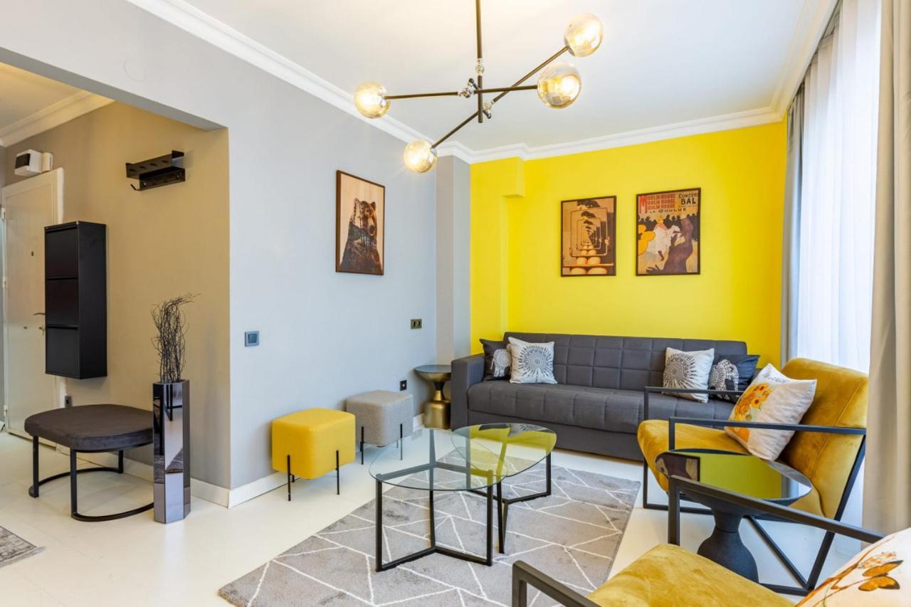 Flat Central Location On Rumeli Street Nisantasi Appartamento